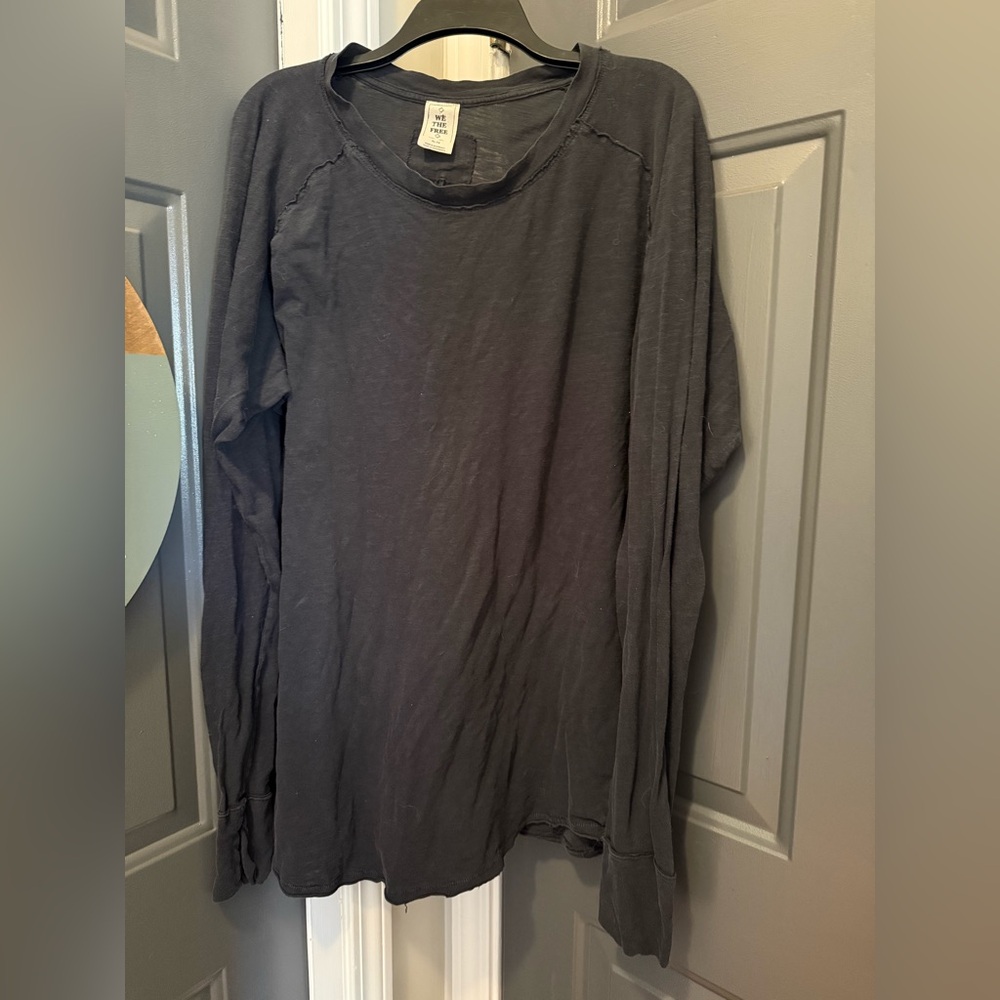 Free People - We The Free Black Long Sleeve Tee